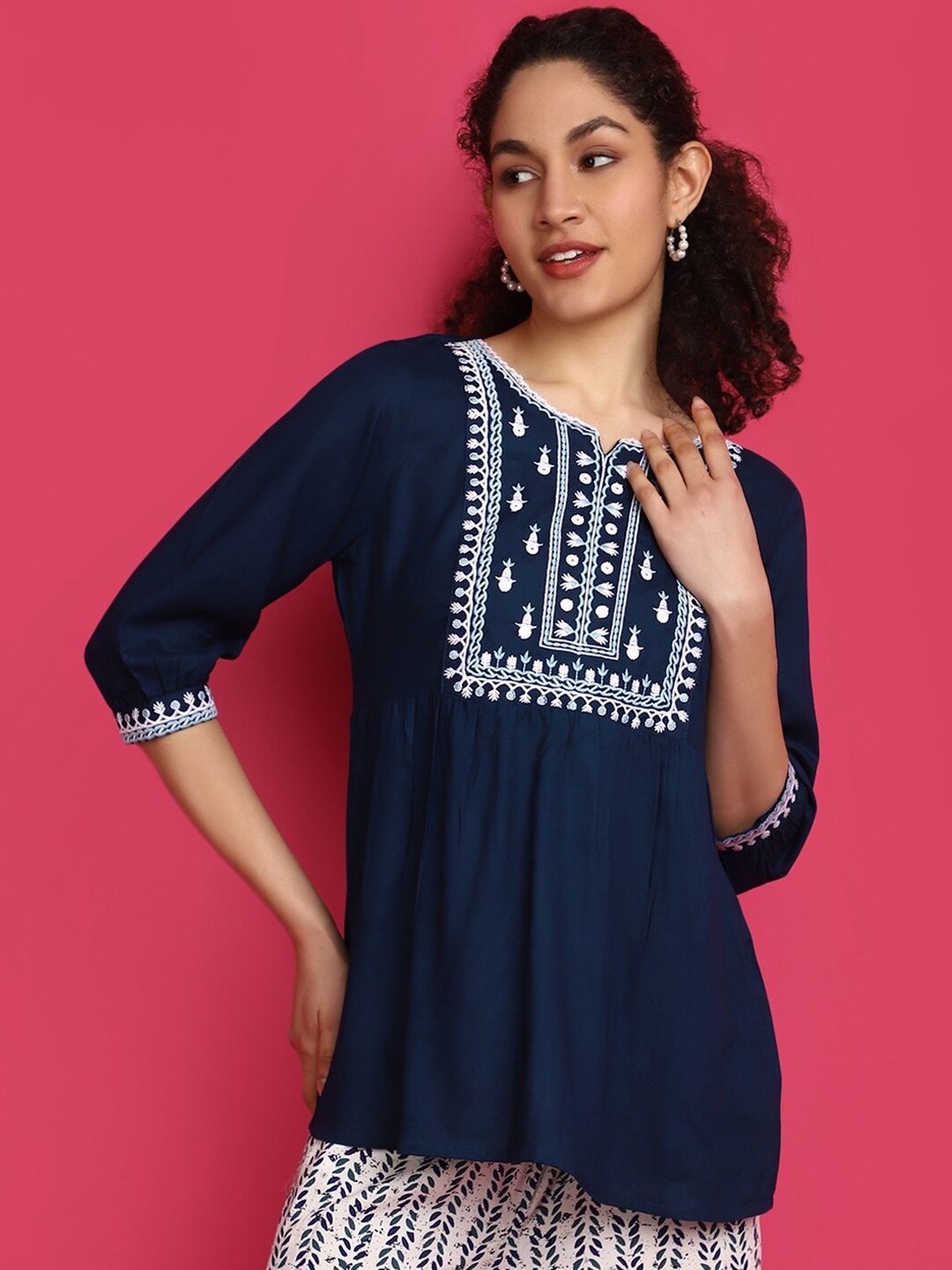 

V-Mart Floral Embroidered Notch Neck Thread Work A-Line Kurti, Blue