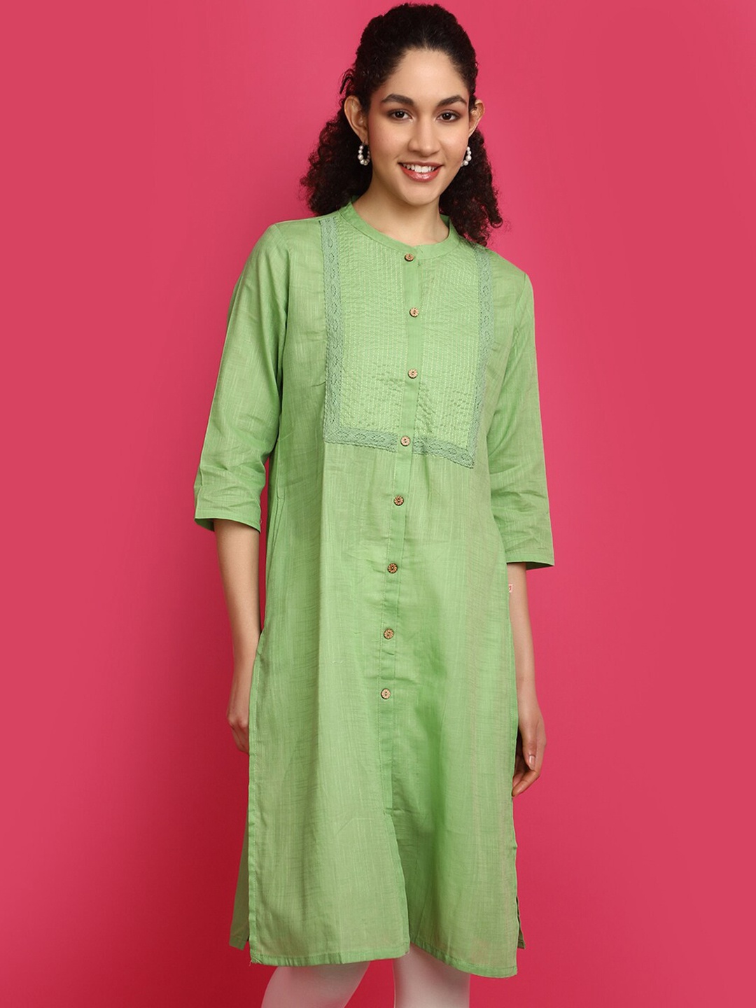 

V-Mart Round Neck Thread Work Straight Kurta, Green