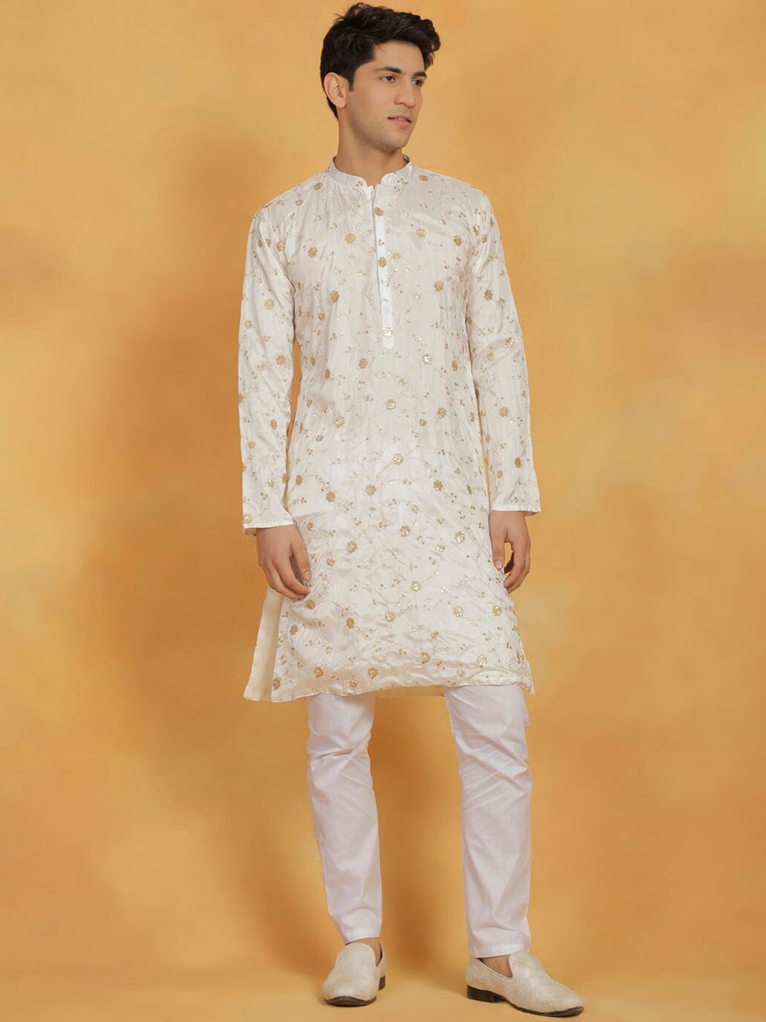 

VASTRAMAY Ethnic Motifs Embroidered Sequinned Straight Kurta With Churidar, White