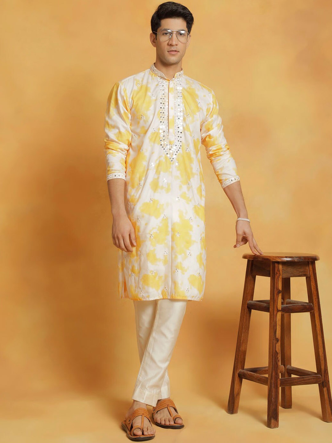 

VASTRAMAY Abstract Printed Straight Mirror Work Kurta with Trousers, Yellow