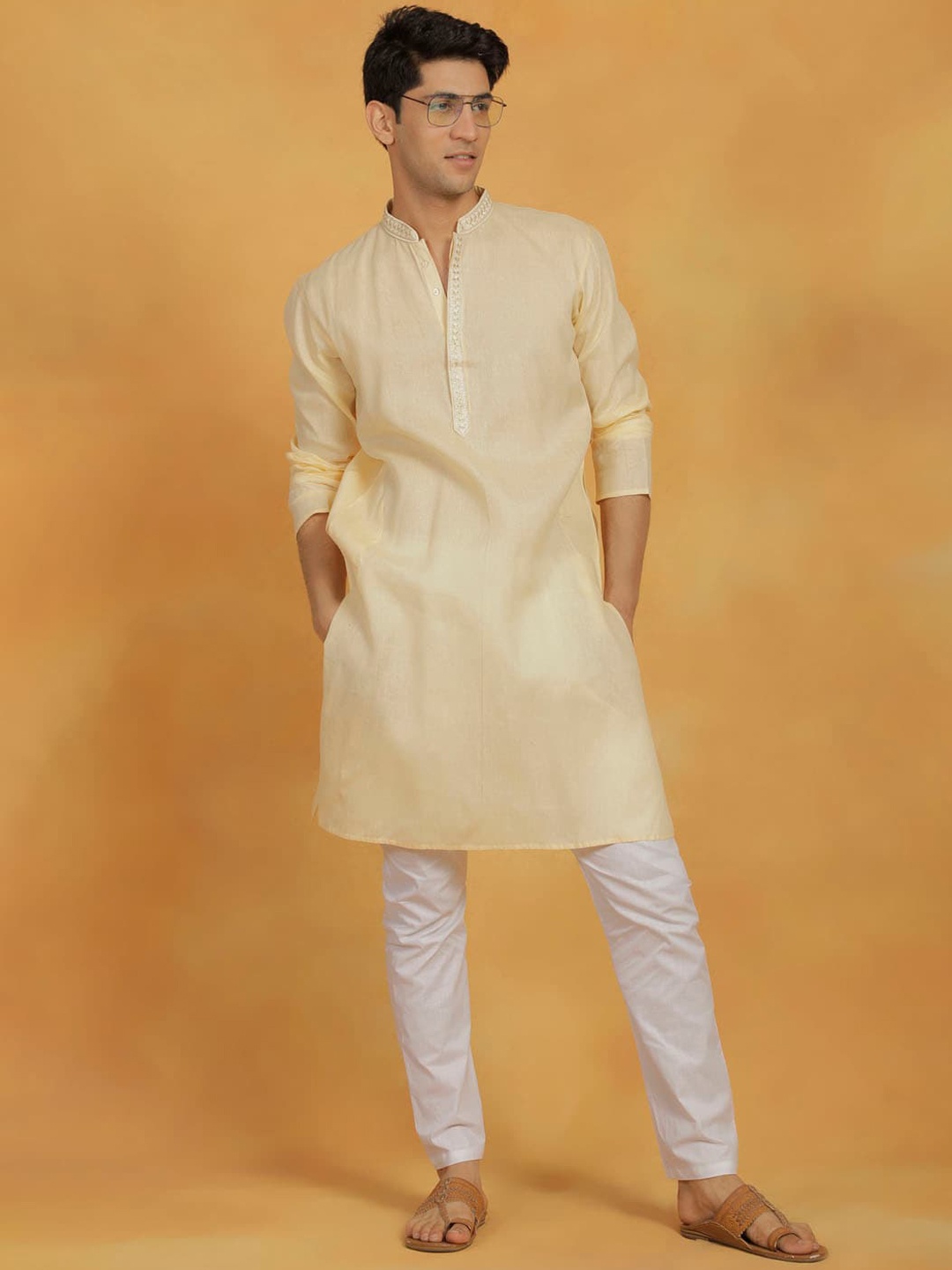 

VASTRAMAY Mandarin Collar Thread Work Straight Kurta With Churidar, Cream