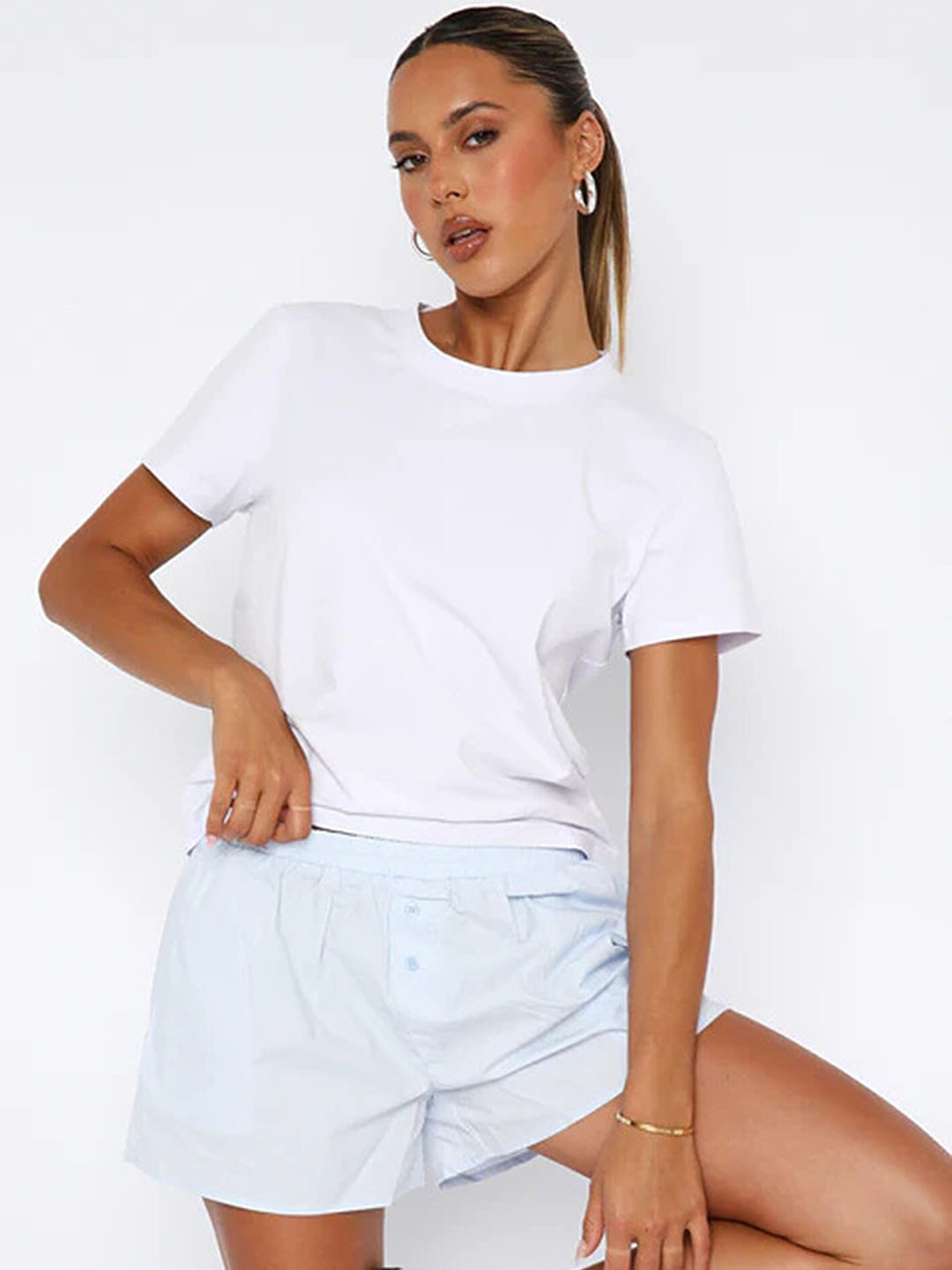 

LULU & SKY Women Low-Rise Regular Shorts, Blue