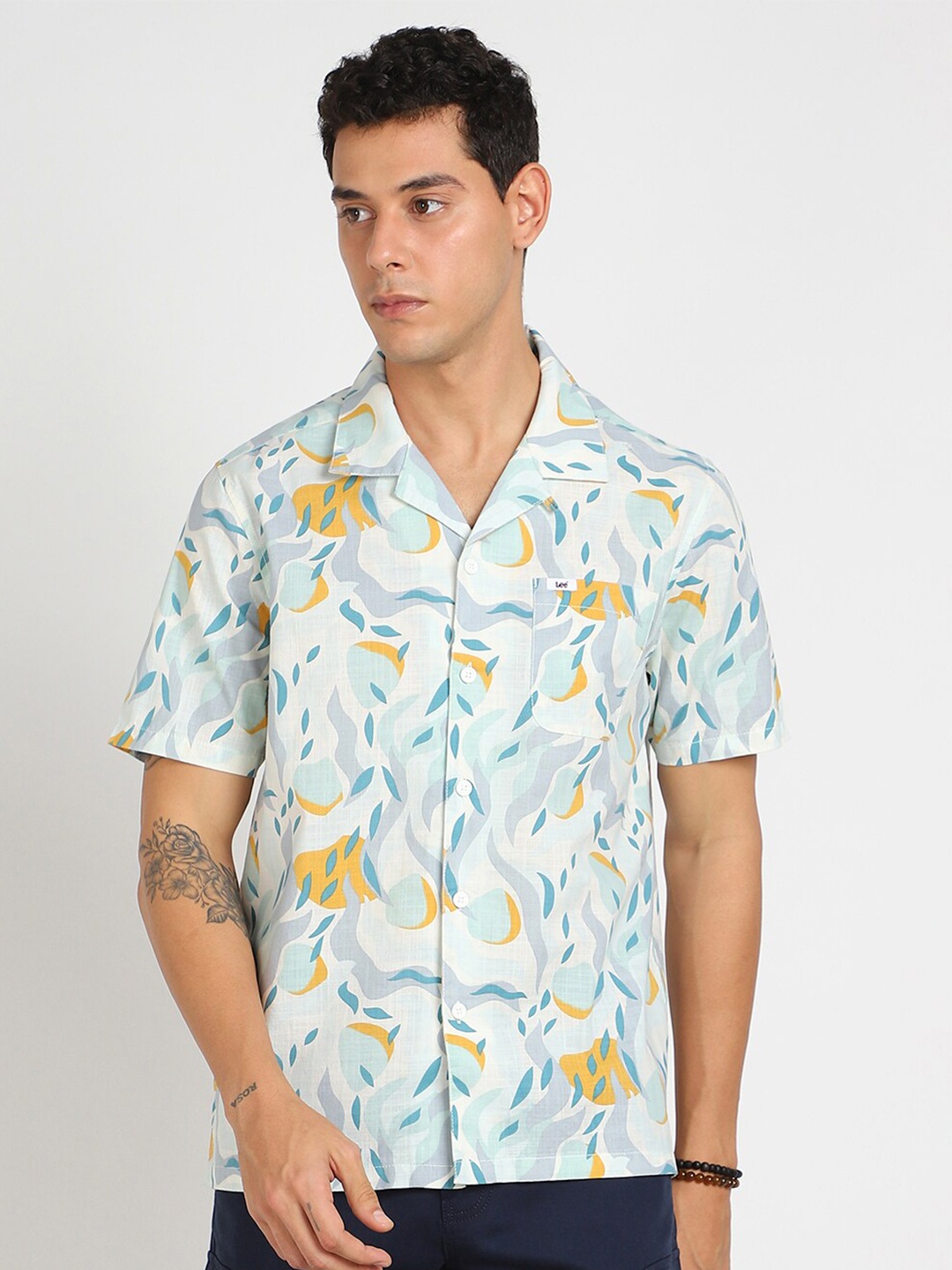 

Lee Classic Cuban Collar Opaque Printed Cotton Casual Shirt, Beige