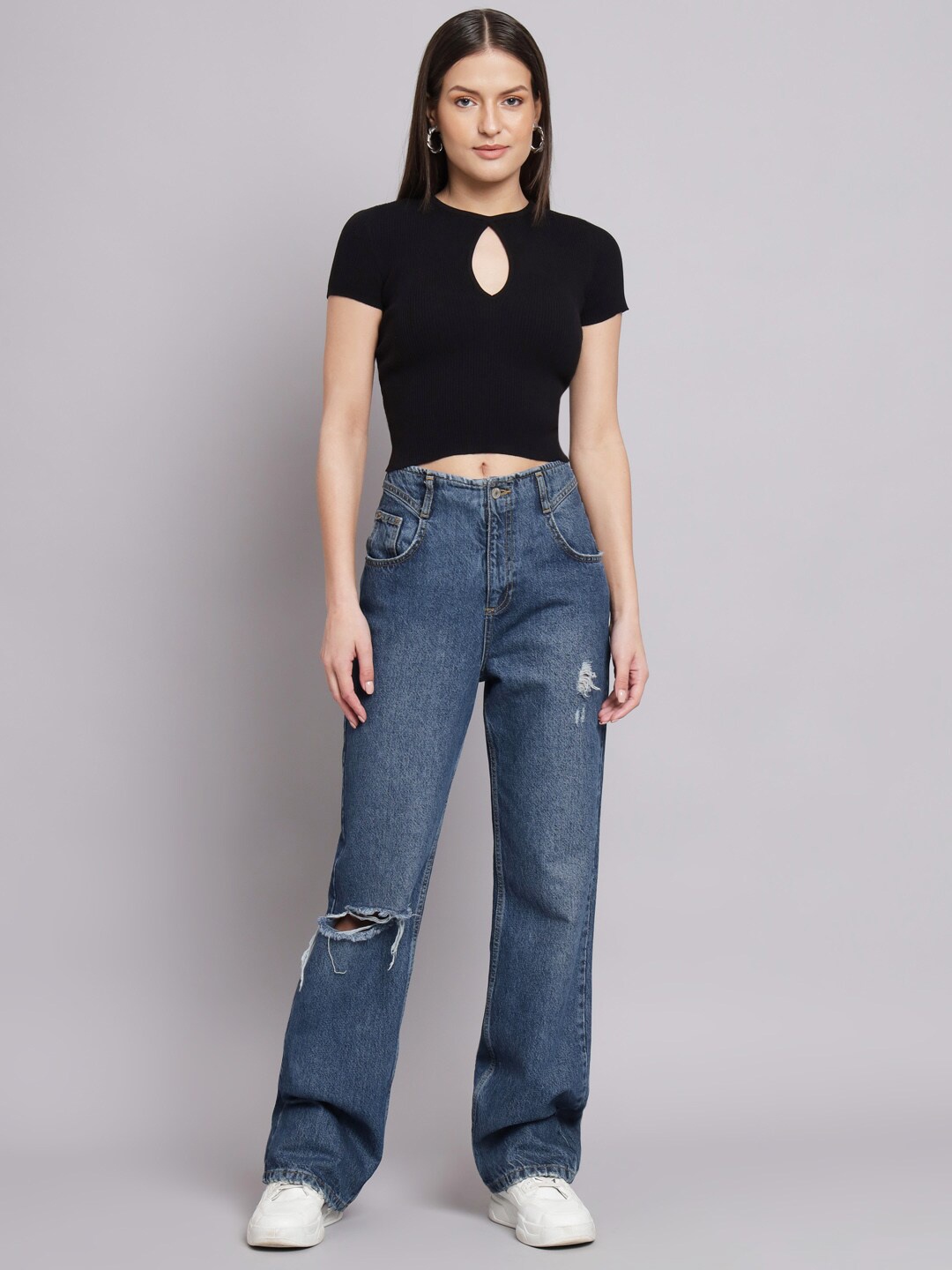 

NoBarr Self Design Keyhole Neck Fitted Crop Top, Black