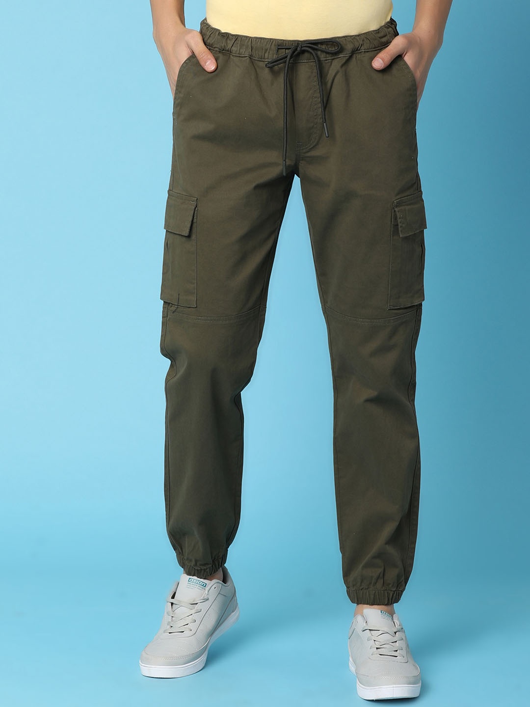 

V-Mart Men Mid-Rise Cargos Cotton Trouser, Green