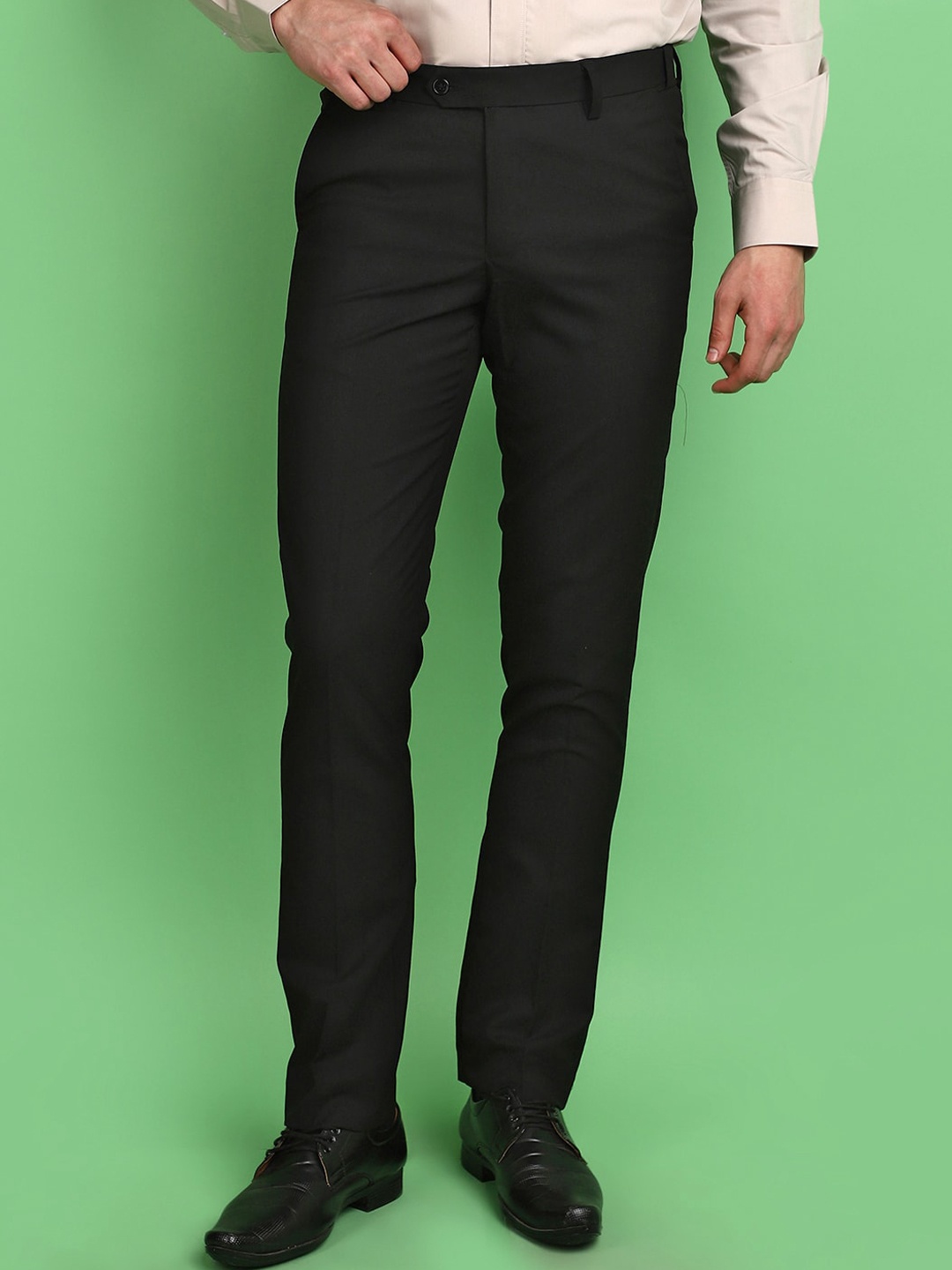

V-Mart Men Slim Fit Mid-Rise Formal Trouser, Black