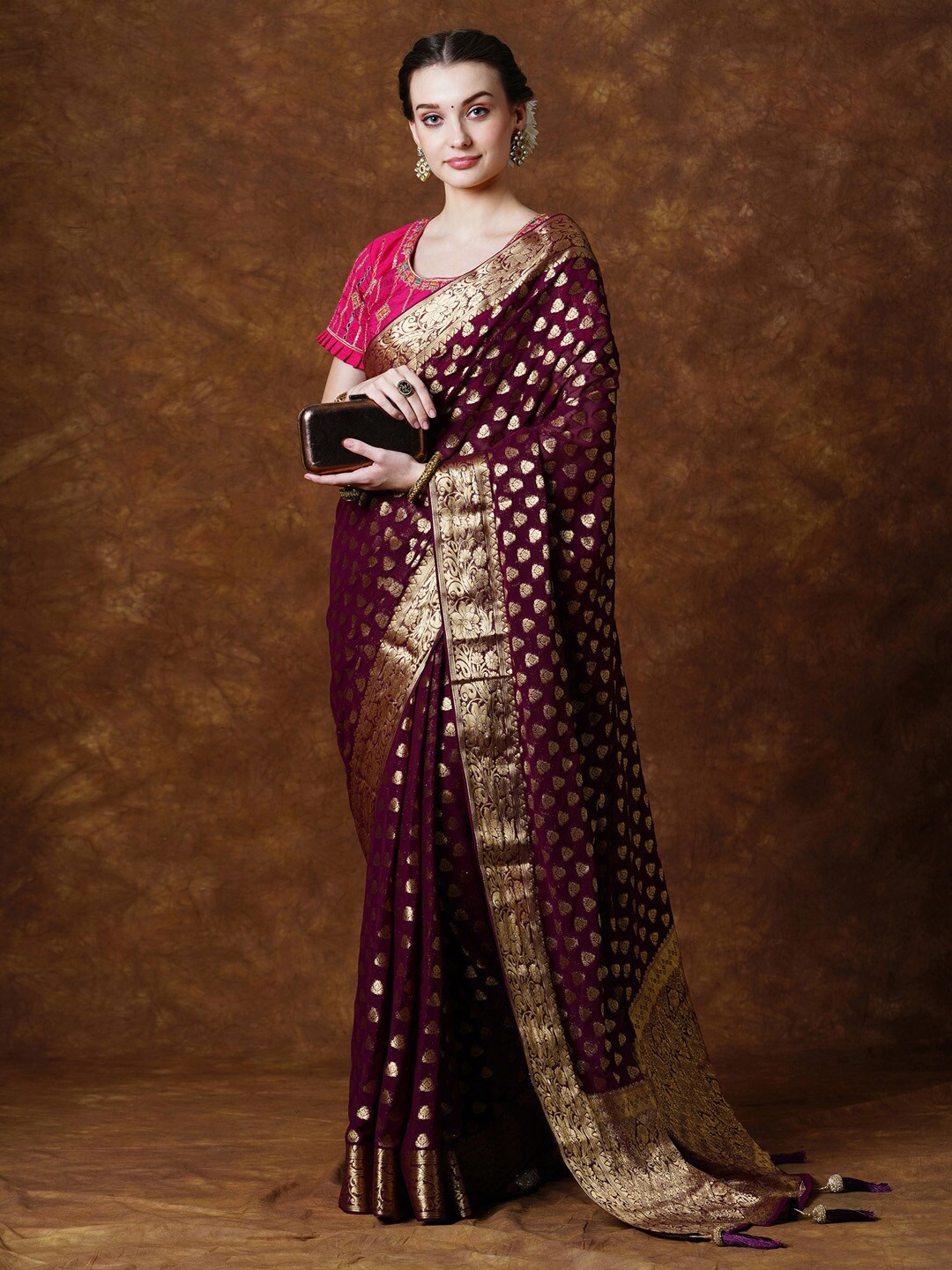 

Anouk Ethnic Motifs Kanjeevaram Zari Saree, Burgundy
