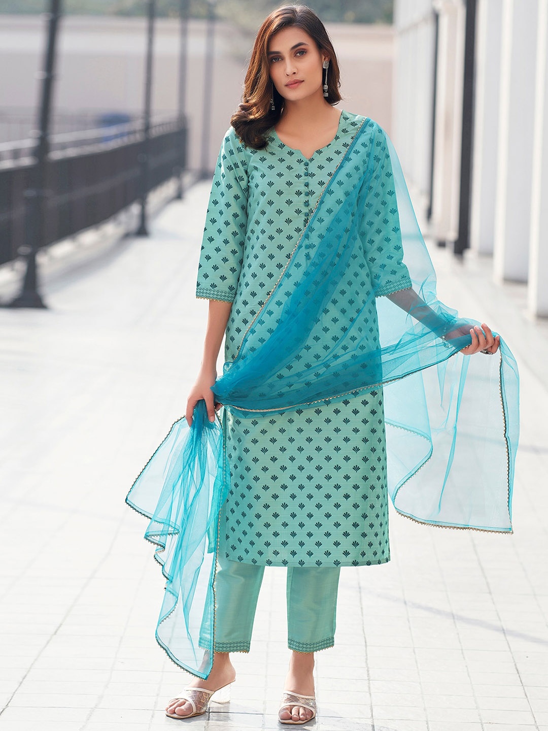 

KALINI Floral Printed Straight Kurta with Trousers & Dupatta, Green