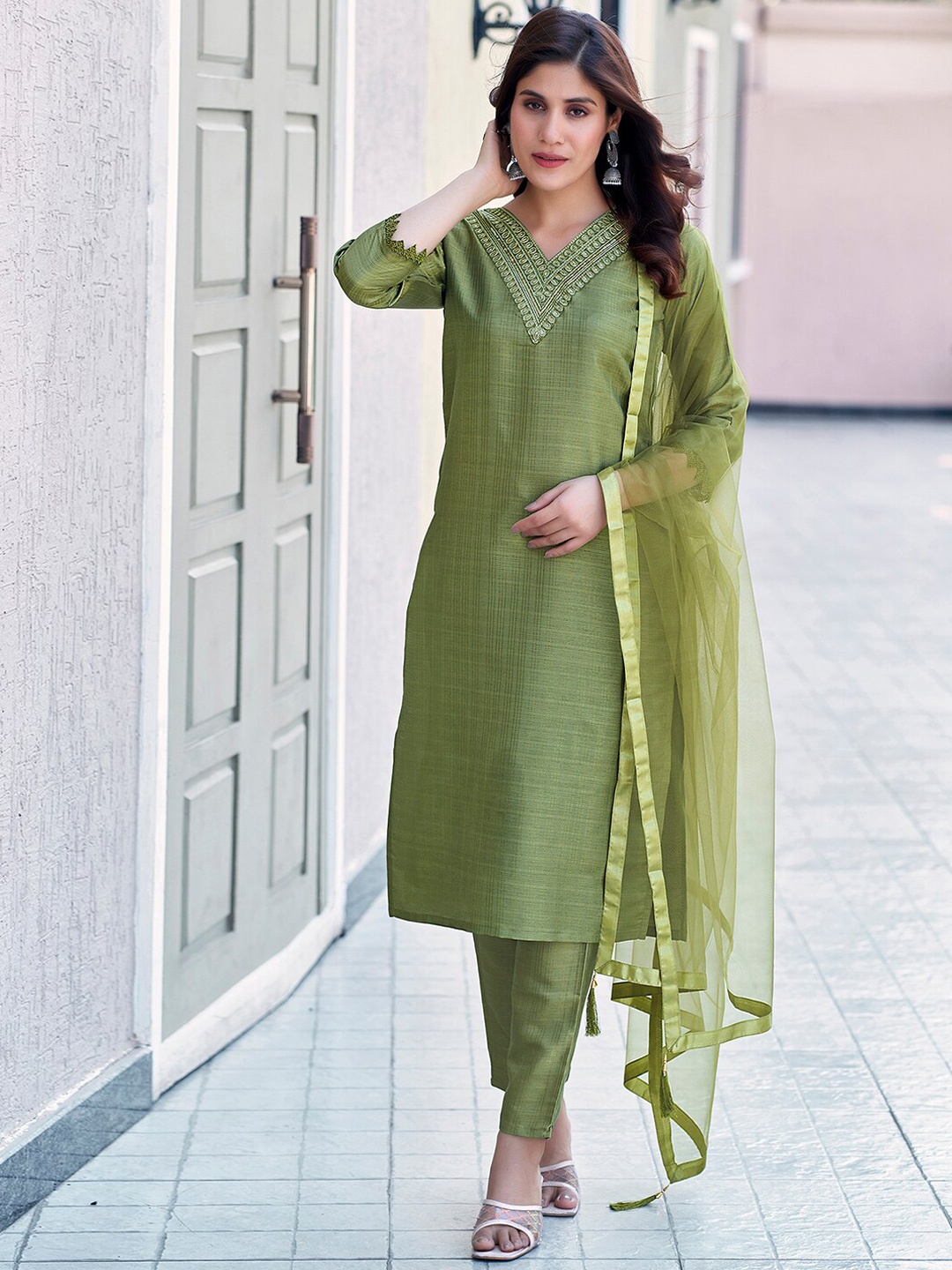 

KALINI Ethnic Motifs Yoke Design Sequinned Kurta with Palazzos With Dupatta, Olive