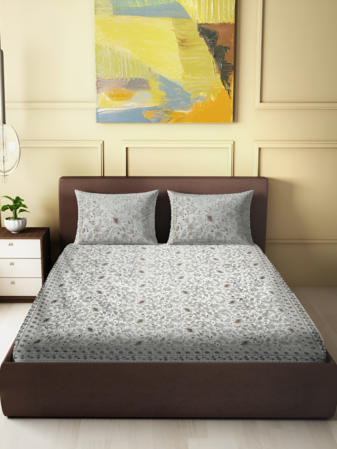 

Spangle White & Grey Floral 260 TC King Bedsheet with 2 Pillow Covers