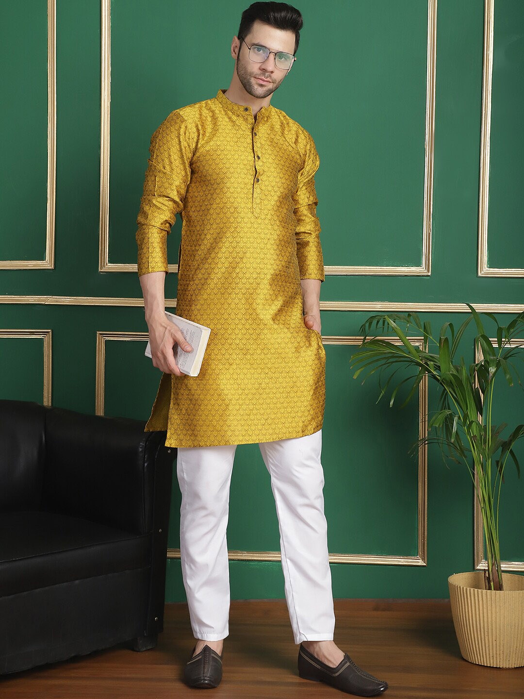 

Anouk Floral Woven Design Band Collar Long Sleeves Zari Straight Jacquard Kurta, Mustard
