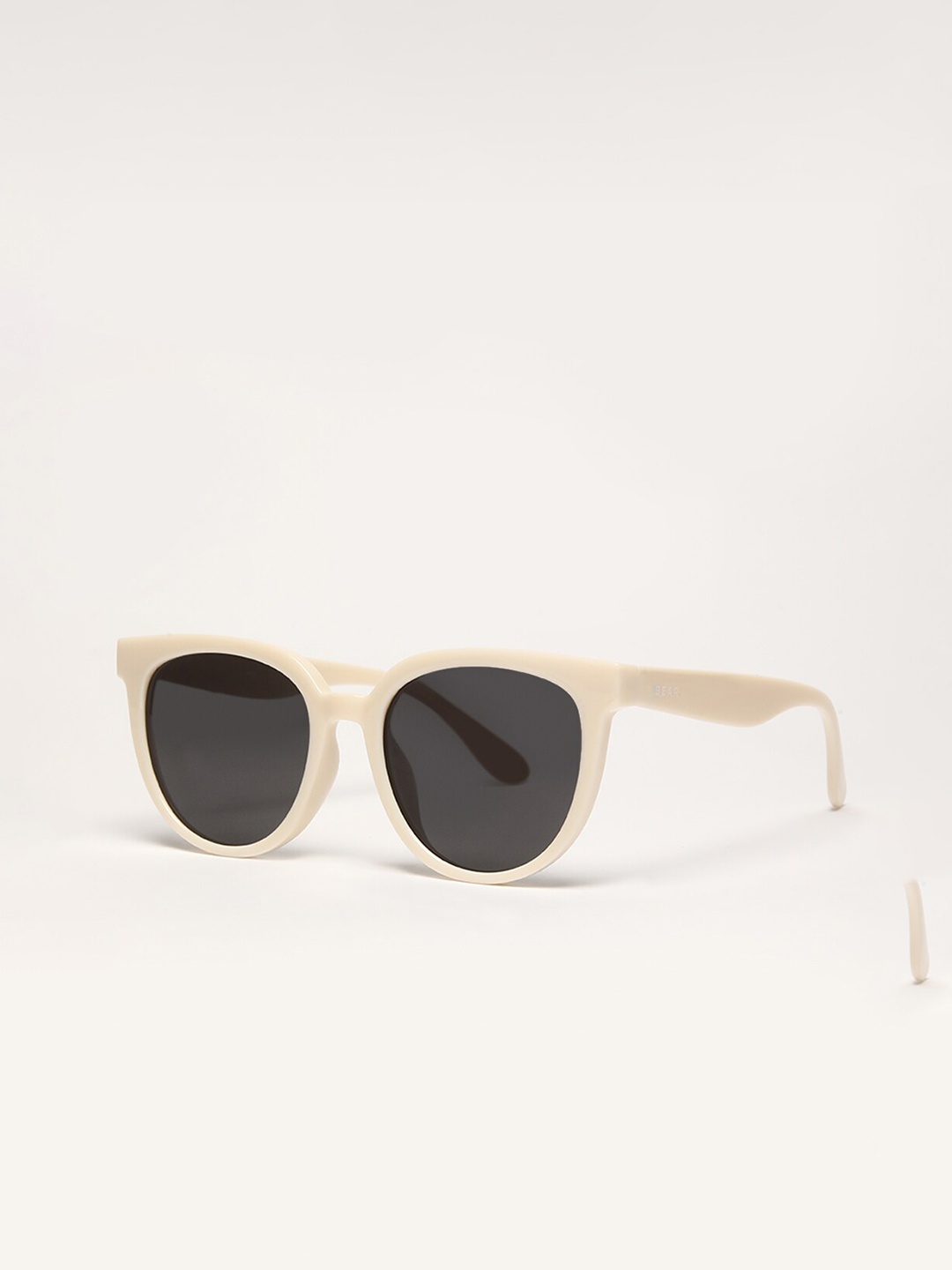 

THE BEAR HOUSE Men Wayfarer Sunglasses BSG-BOBIT-CR, Black