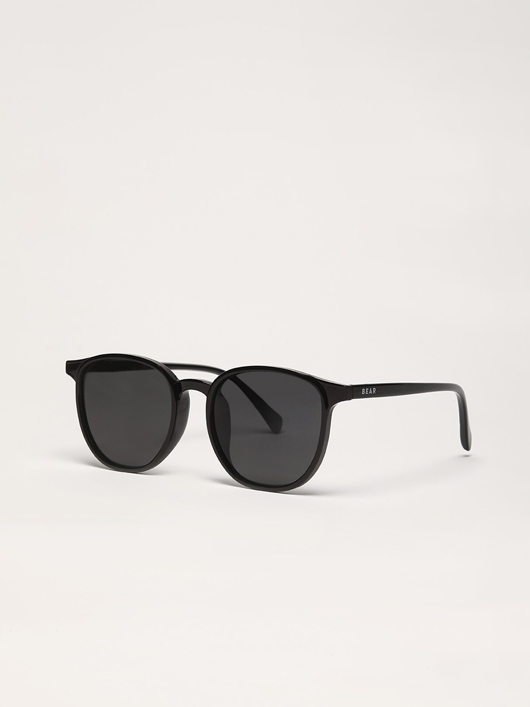

THE BEAR HOUSE Men Round Sunglasses, Black