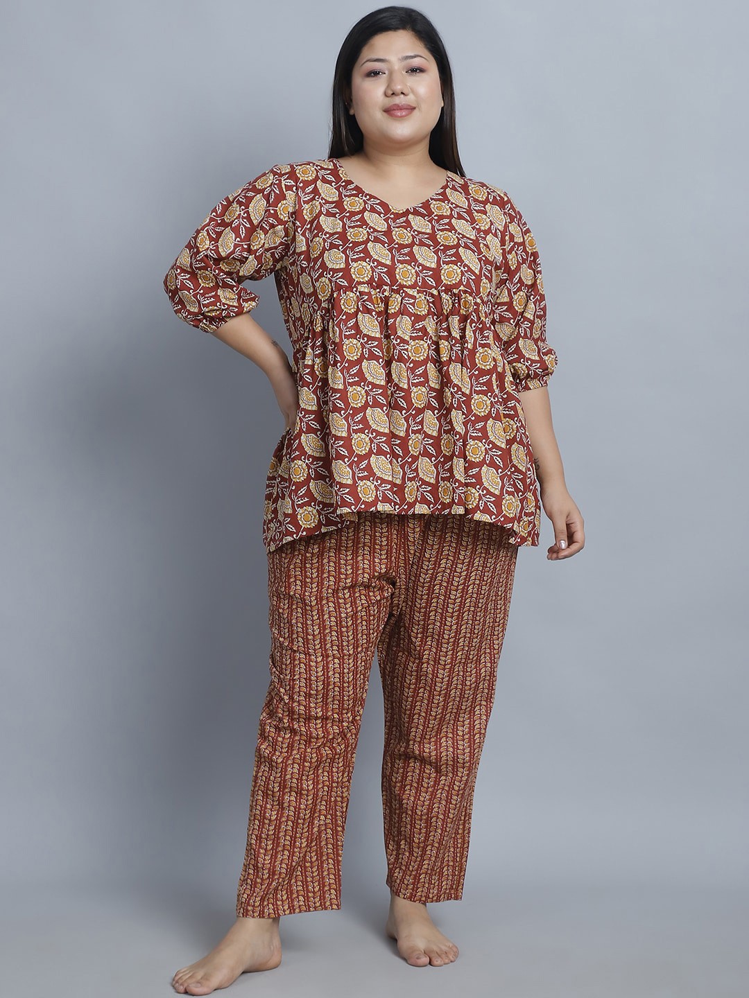 

TAG 7 Plus Size Printed Pure Cotton Night suit, Red