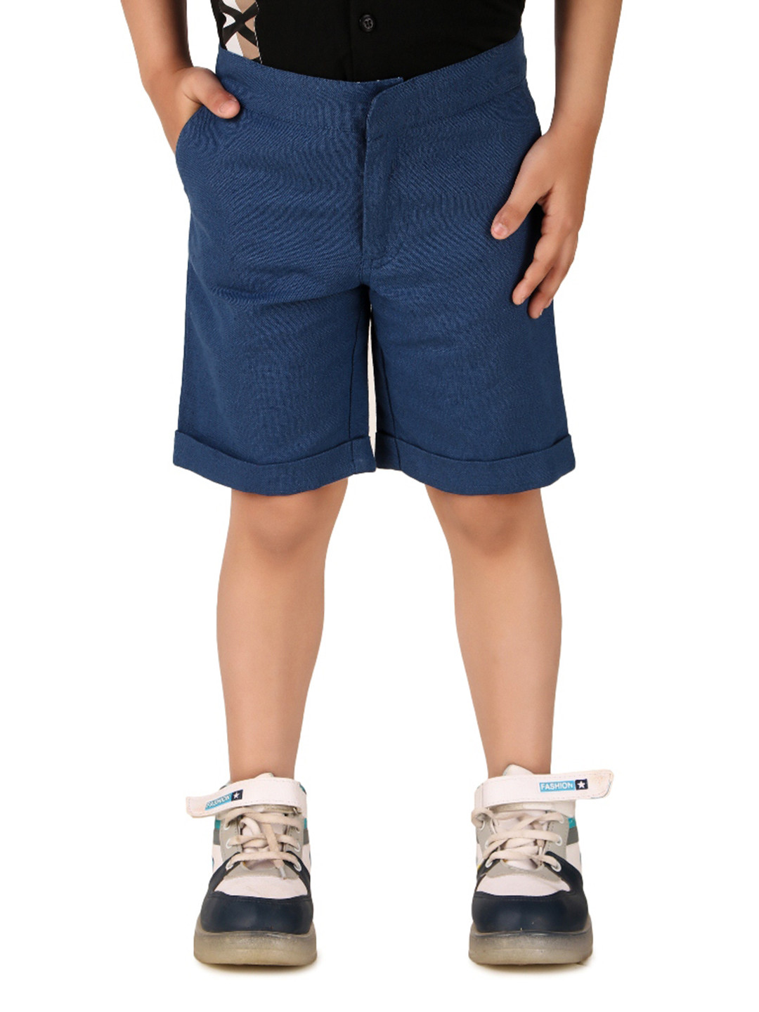 

Miyo Boys Solid Shorts, Blue