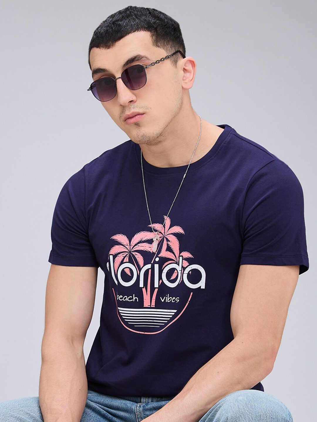 

NOIRA Typography Printed Round Neck Cotton T-shirt, Charcoal