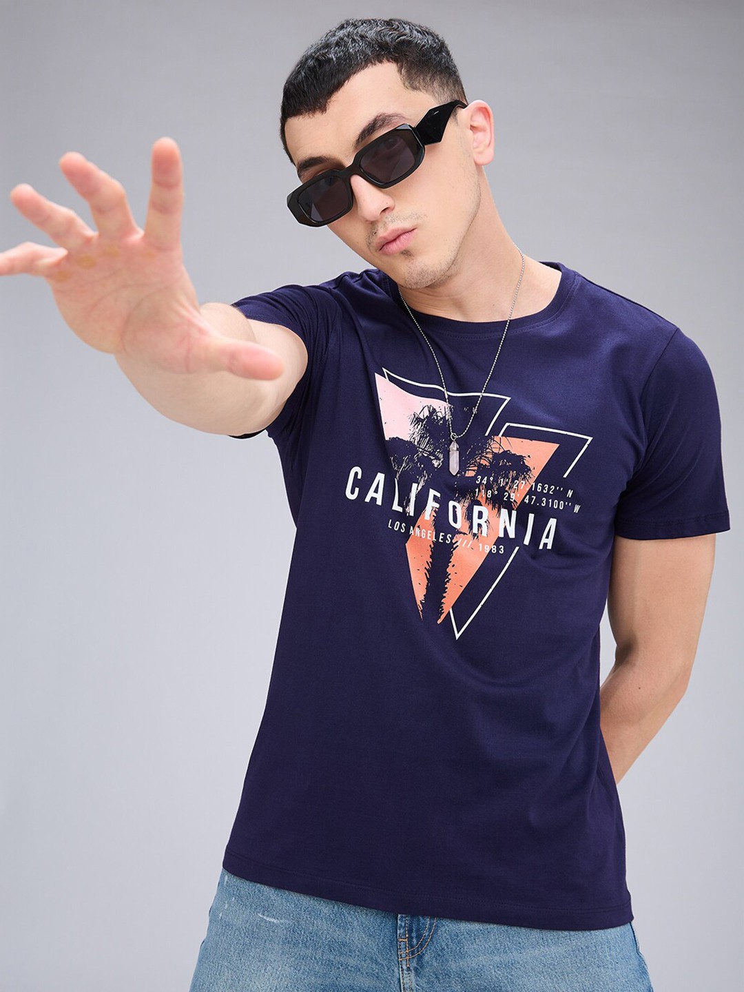 

NOIRA Graphic Printed Round Neck Cotton T-shirt, Charcoal
