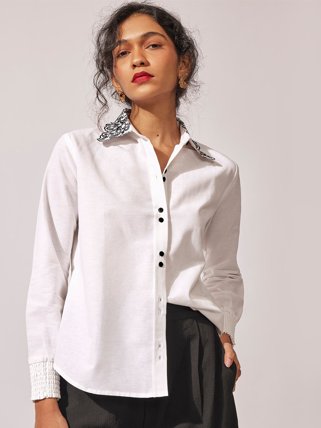

The Label Life Spread Collar Long Sleeves Cotton Casual Shirt, White