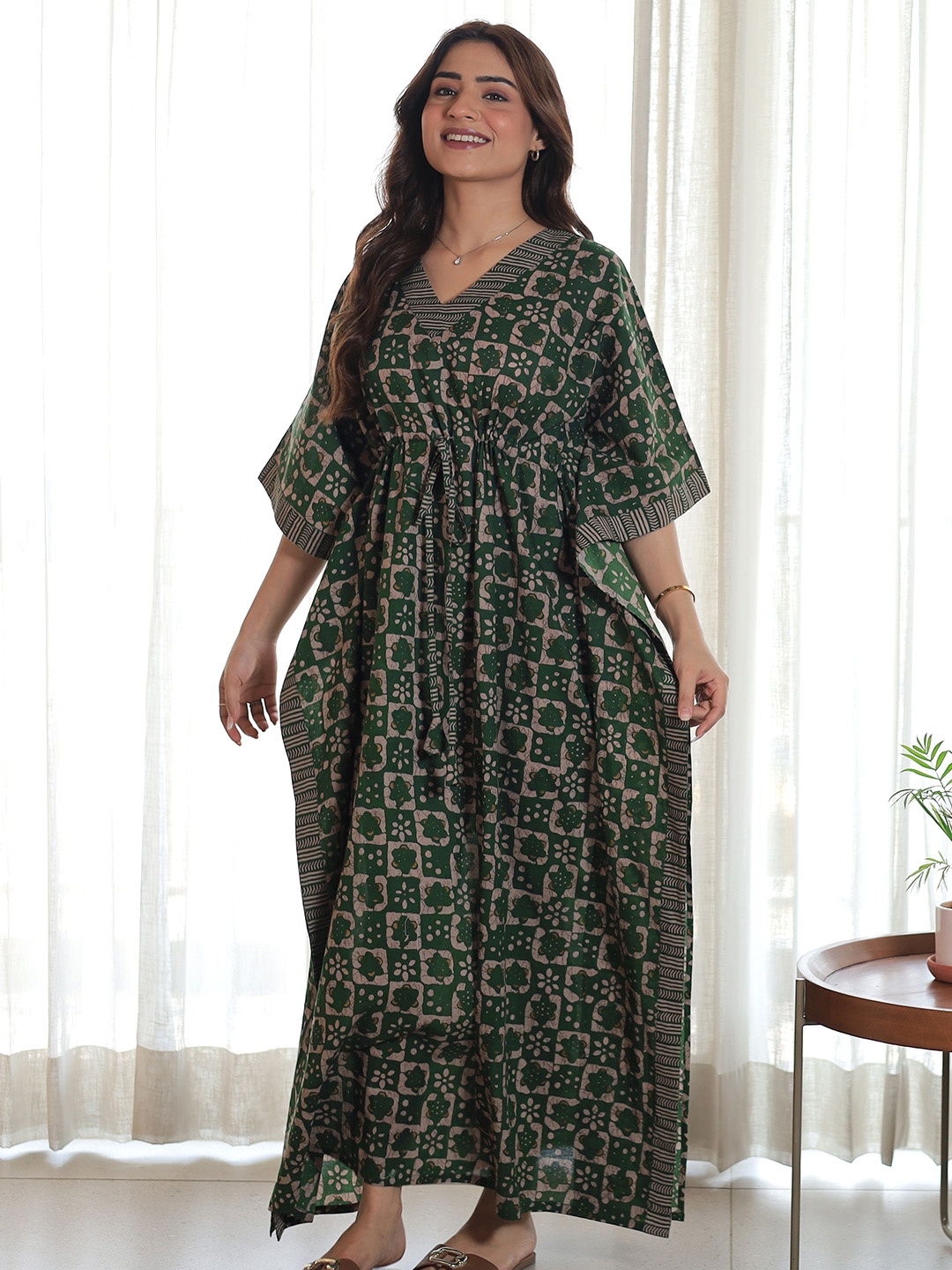 

Libas Floral Printed Kimono Sleeves Tie Up Pure Cotton Maxi Kaftan Nightdress, Green