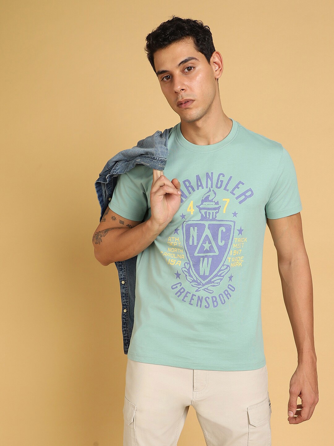 

Wrangler Typography Printed Round Neck Short Sleeves Regular Fit T-shirt, Green