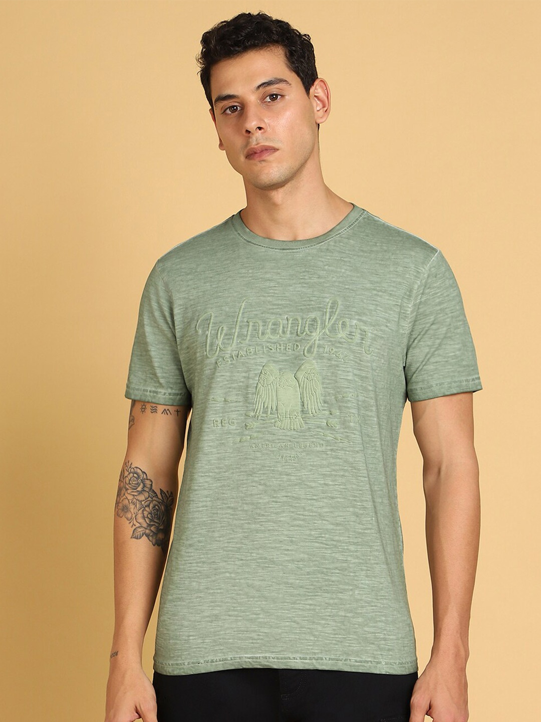 

Wrangler Self Design Round Neck Short Sleeves Regular Fit T-shirt, Green