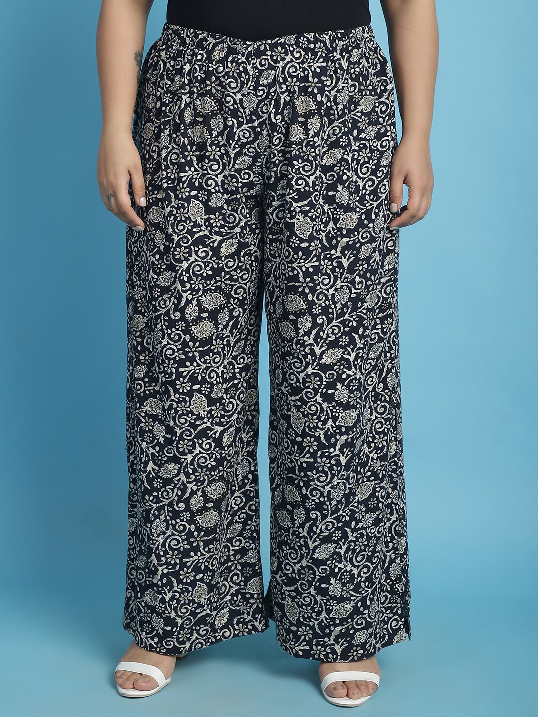 

theRebelinme Plus Size Floral Printed Palazzos, Black