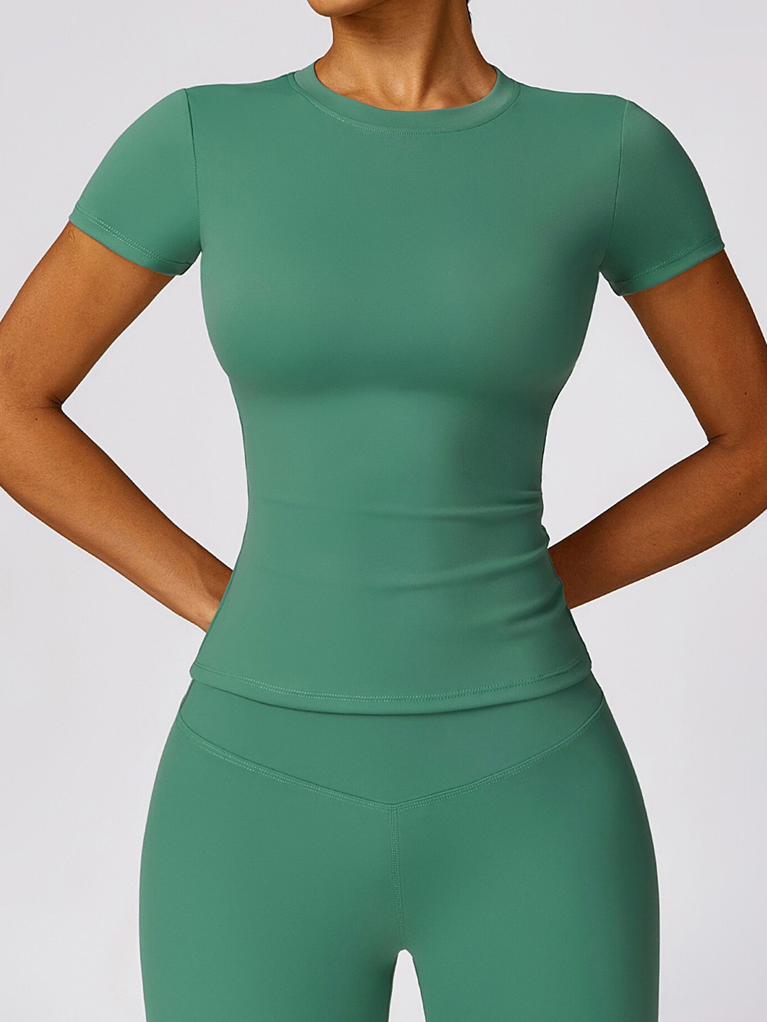 

LULU & SKY Crew Neck Fitted Sports Top, Green