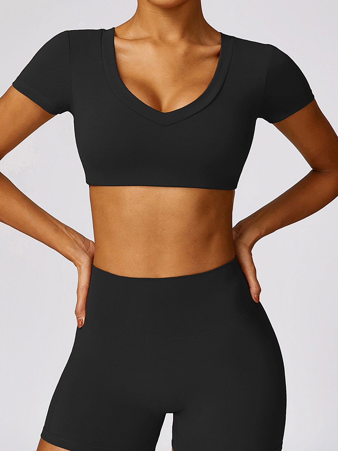 

LULU & SKY Round Neck Short Sleeves Crop Top, Black