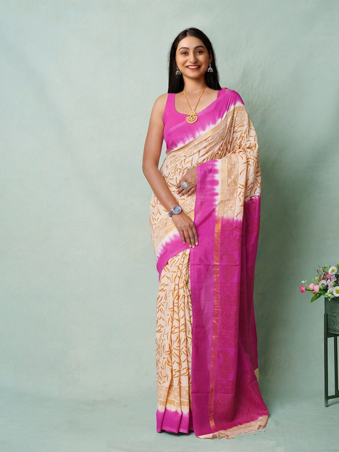 

Unnati Silks Ethnic Motifs Zari Art Silk Mangalagiri Saree, Cream