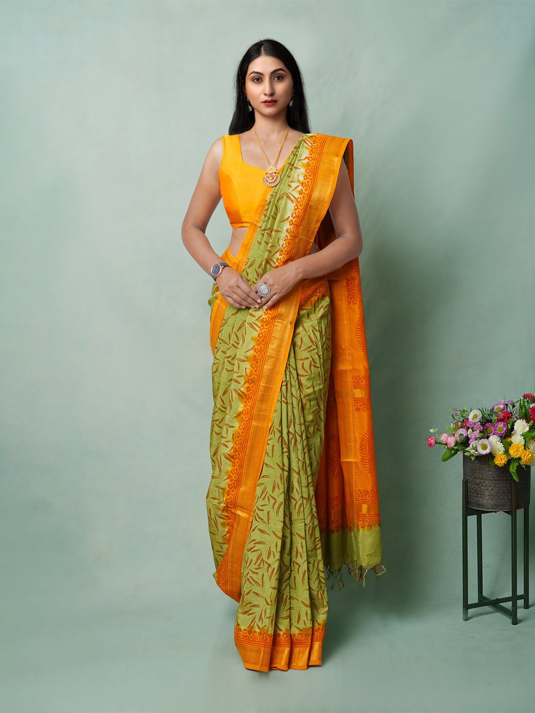 

Unnati Silks Ethnic Motifs Zari Art Silk Mangalagiri Saree, Green