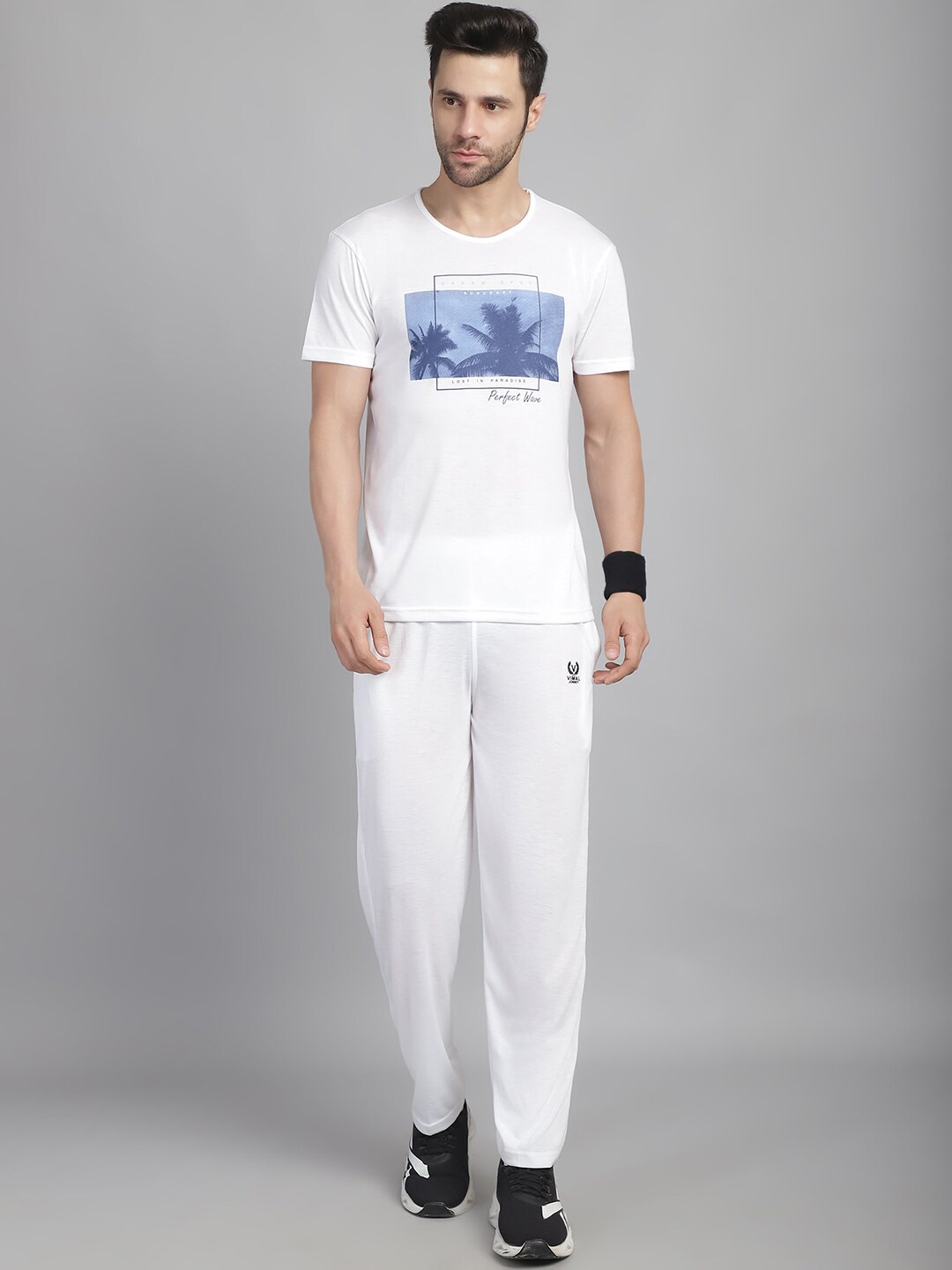 

MACK JONNEY Printed Cotton T-Shirt With Track Pant, White
