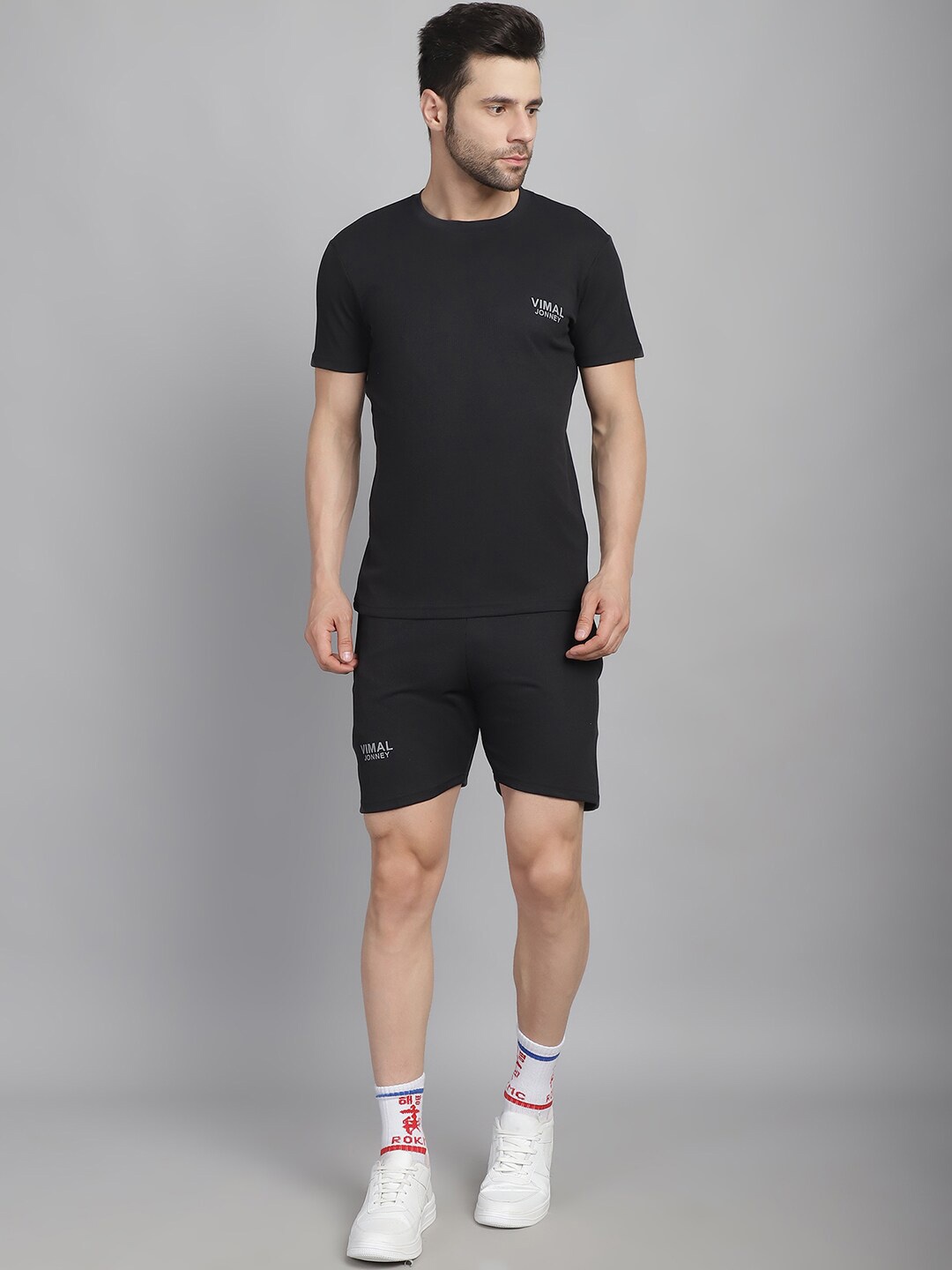 

MACK JONNEY Printed T-Shirt & Short, Black
