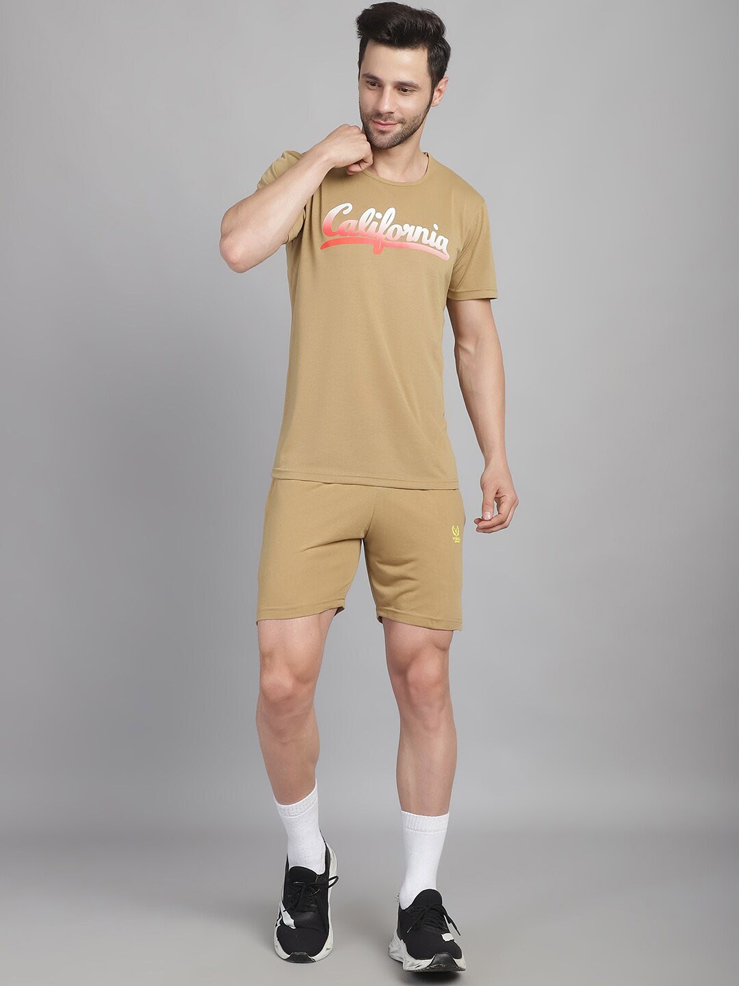 

VIMAL JONNEY Printed Cotton T-shirt With Shorts, Beige