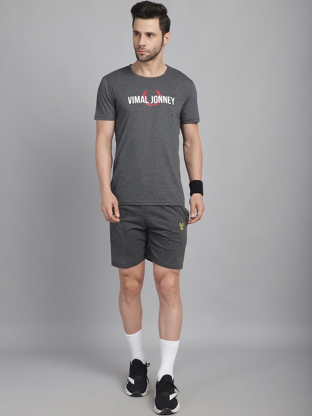 

VIMAL JONNEY Typography Printed Sports T-shirt With Shorts, Grey