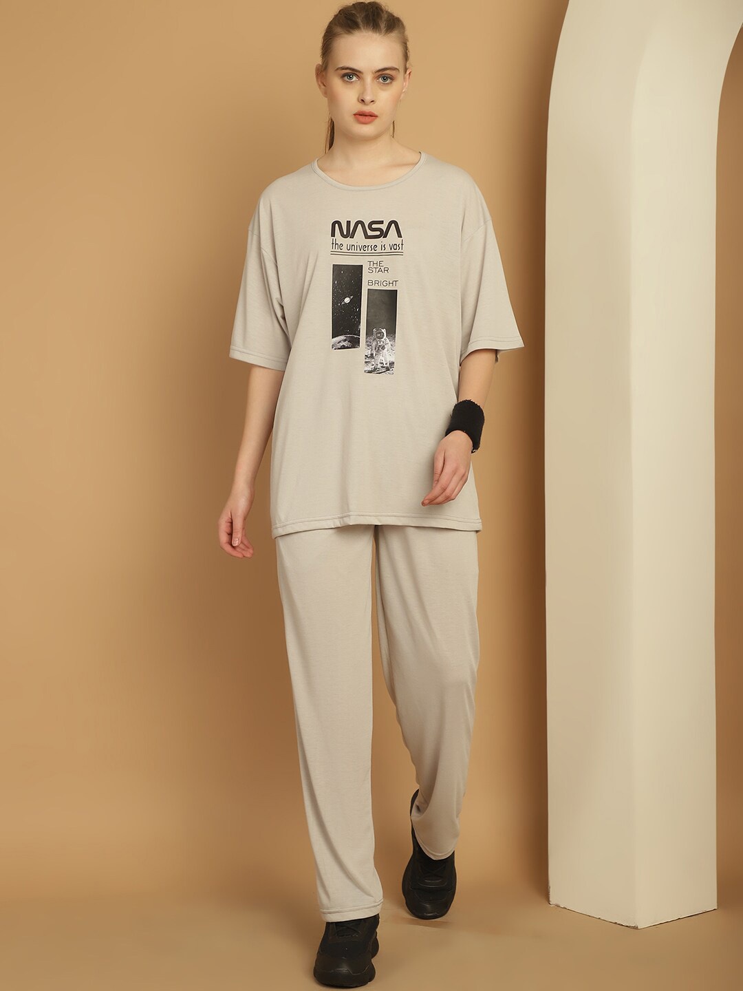 

VIMAL JONNEY NASA Printed Round Neck Oversized Co-Ords, Grey