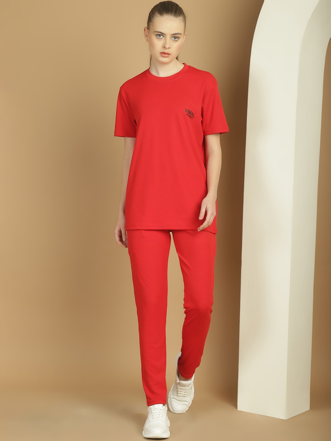 

MACK JONNEY Sports T-Shirt With Trouser, Red