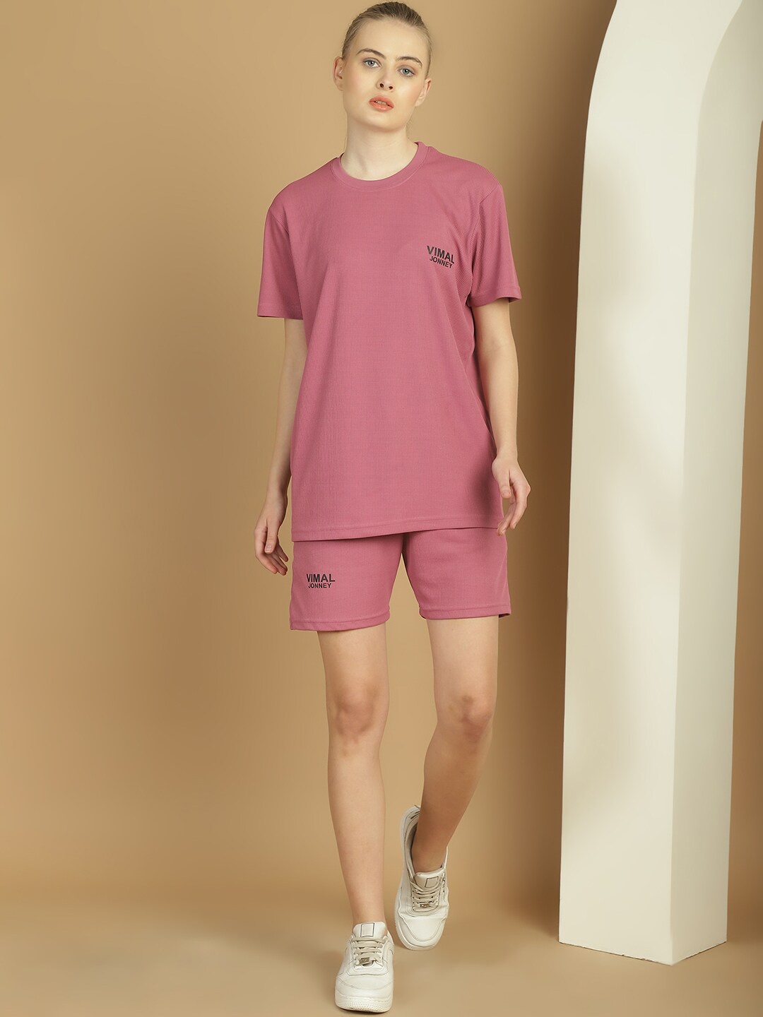 

VIMAL JONNEY Round Neck Sports T-shirt with Shorts, Pink