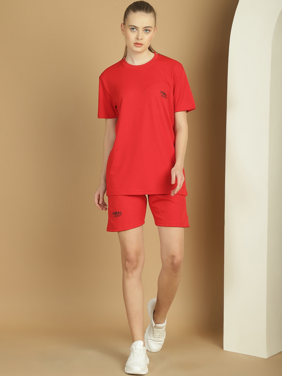 

MACK JONNEY Round Neck T-shirt With Shorts, Red