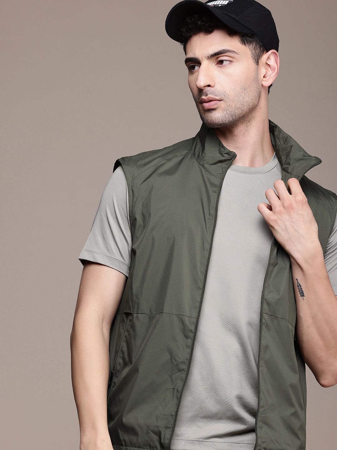 

MANGO MAN Sleeveless Tailored Jacket, Olive