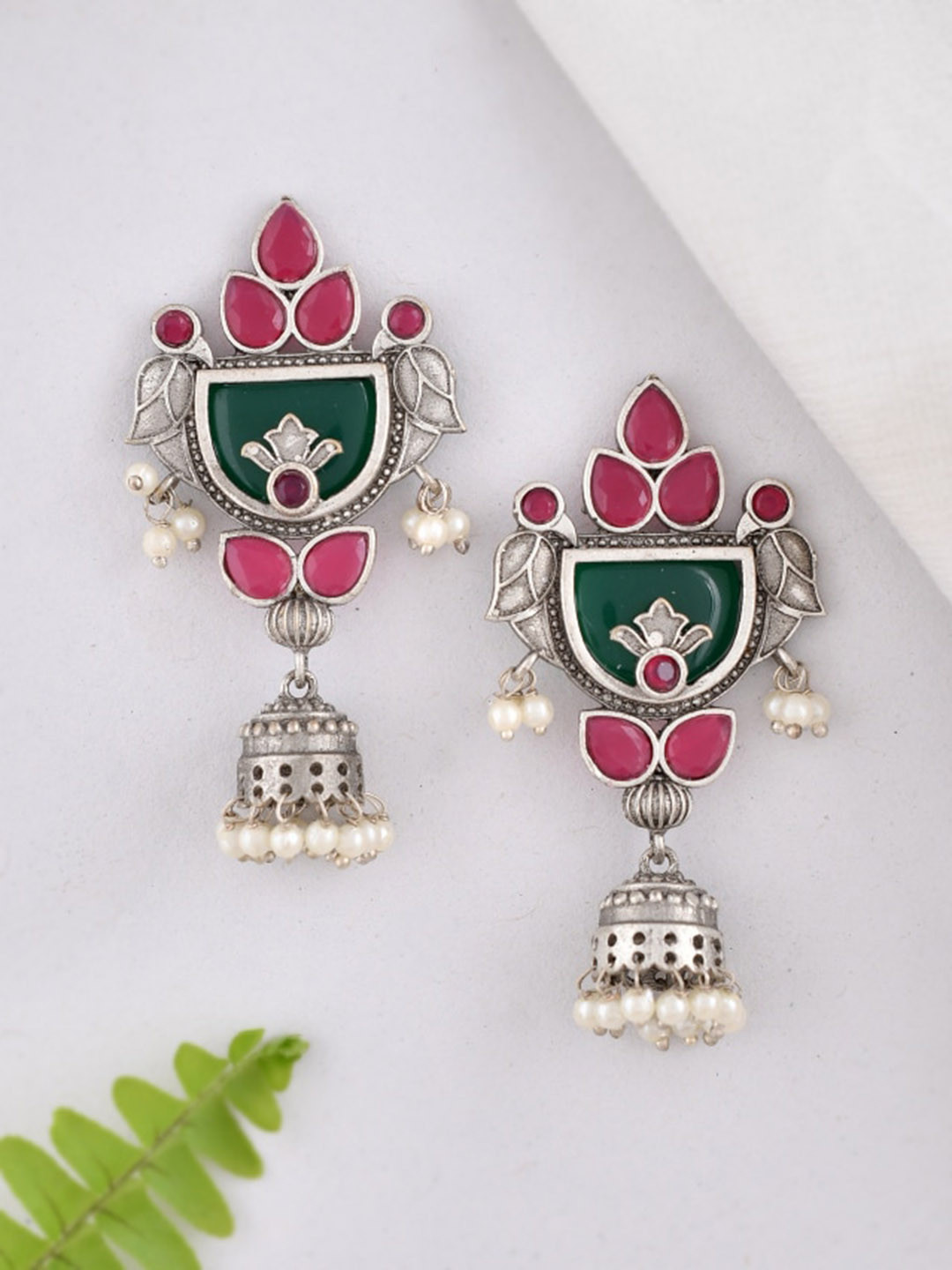 

DASTOOR Gold-Plated Contemporary Jhumkas, Silver