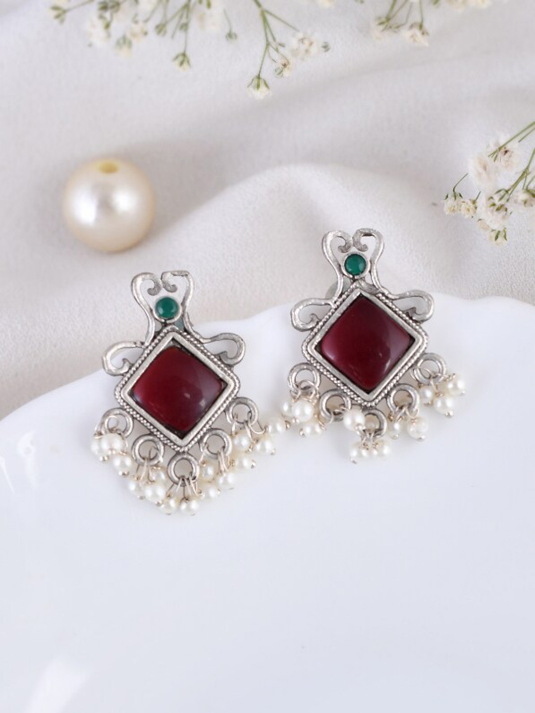 

DASTOOR Gold Plated Contemporary Oxidised Drop Earrings, Silver