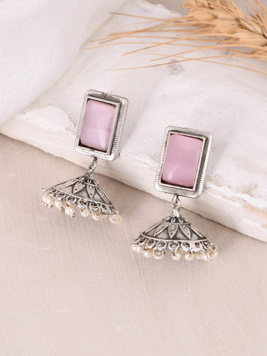 

DASTOOR Silver-Plated Square Jhumkas Earrings