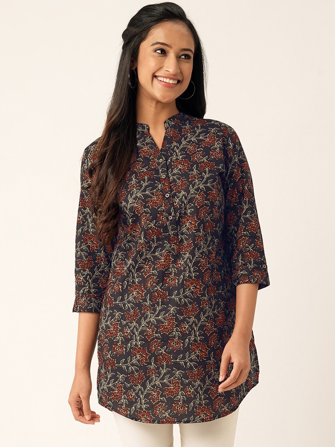 

ODETTE Mandarin Collar Floral Printed Straight Cotton Kurti, Black