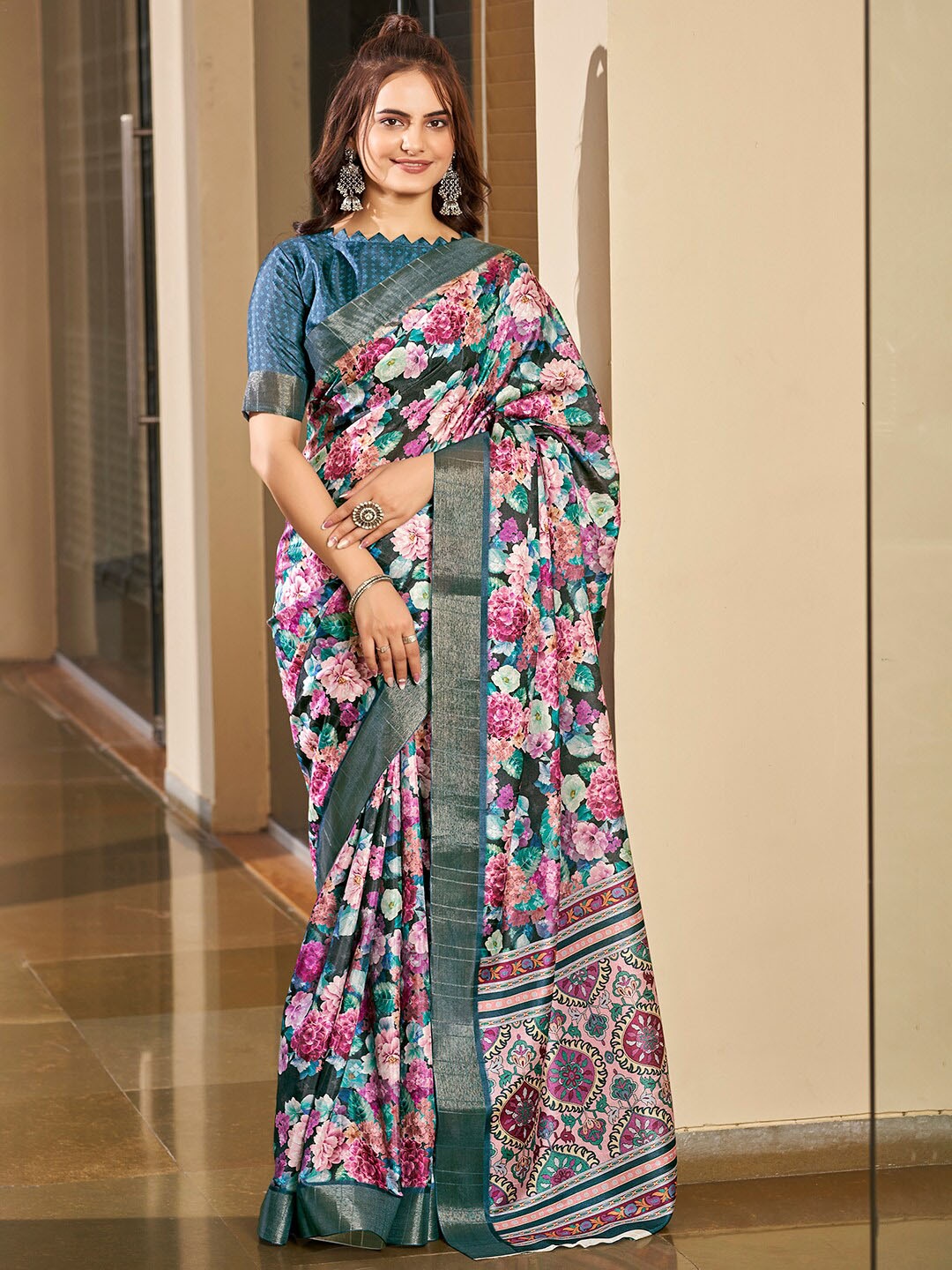 

Vishudh Floral Printed Zari Art Silk Saree, Blue