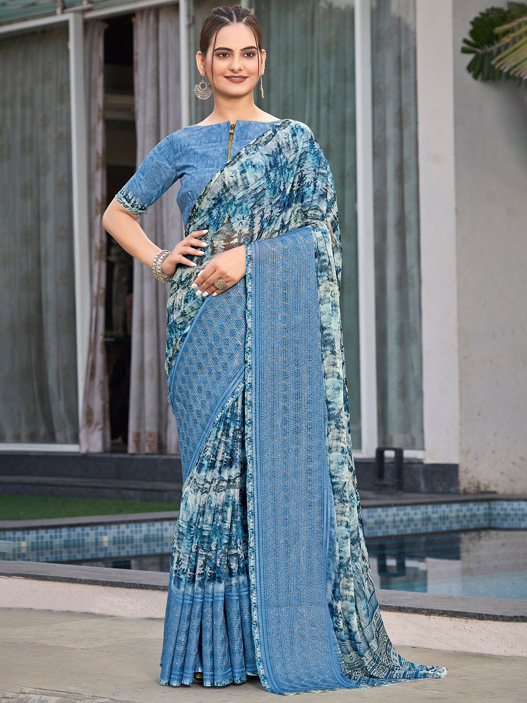 

Vishudh Abstract Printed Saree, Blue