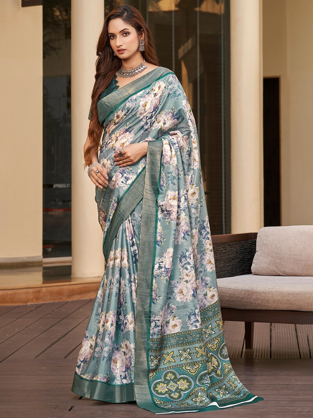 

Vishudh Floral Printed Zari Saree, Blue