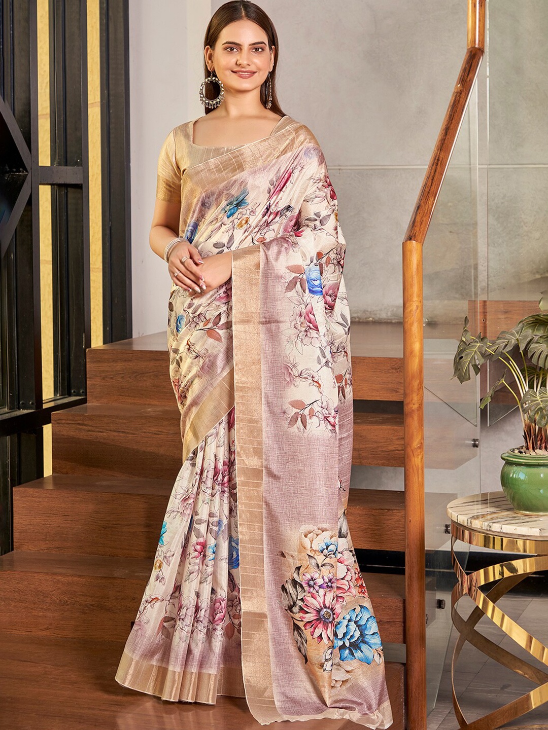 

Vishudh Floral Printed Zari Saree, Beige
