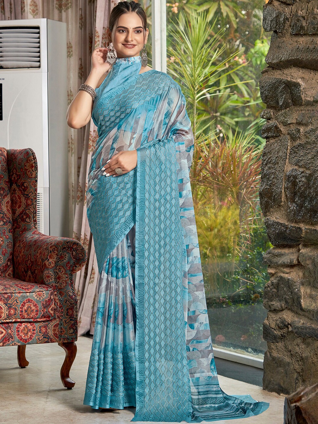 

Vishudh Abstract Embroidered Saree, Blue