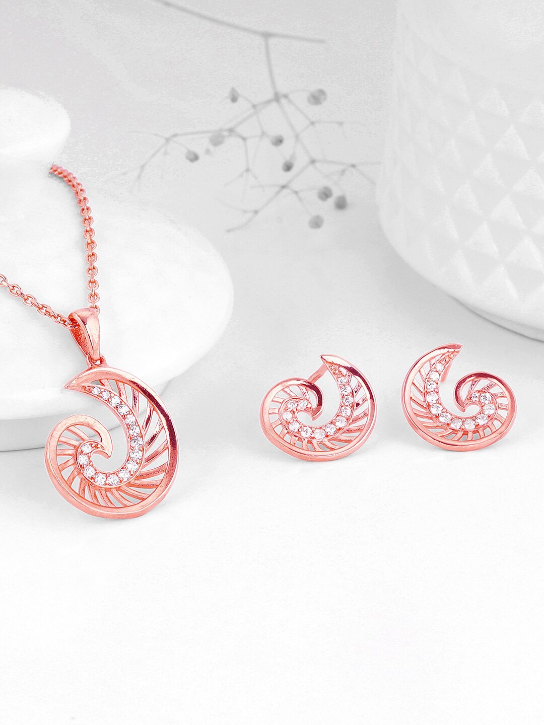 

GIVA 925 Sterling Silver Rose Gold-Plated Stones-Studded Jewellery Set