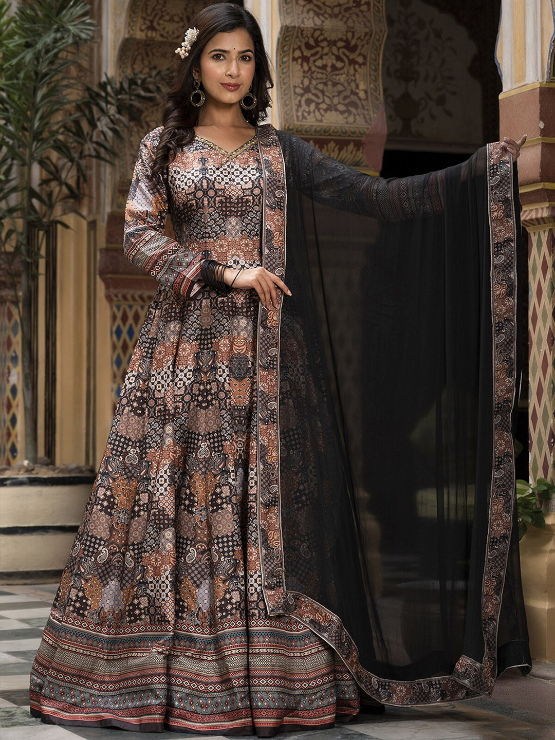

ODETTE Ethnic Motifs Printed Layered Flared Silk A-Line Kurta With Dupatta, Black